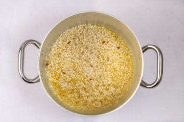 Rețetă de risotto cu patru brânzeturi 3